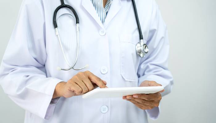 When Is the Right Time to Start Seeing a Headache Specialist?