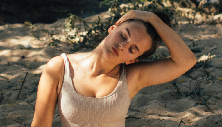 Physical Therapy & Migraine: A Discussion with Dr. Trupti Gokani and @the.headache.pt